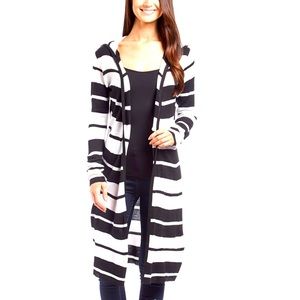 NWOT Yoki Women’s Long Open Cardigan Hooded L